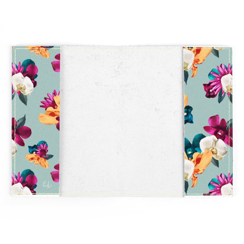 'Orquídea III' Passport Sleeve
