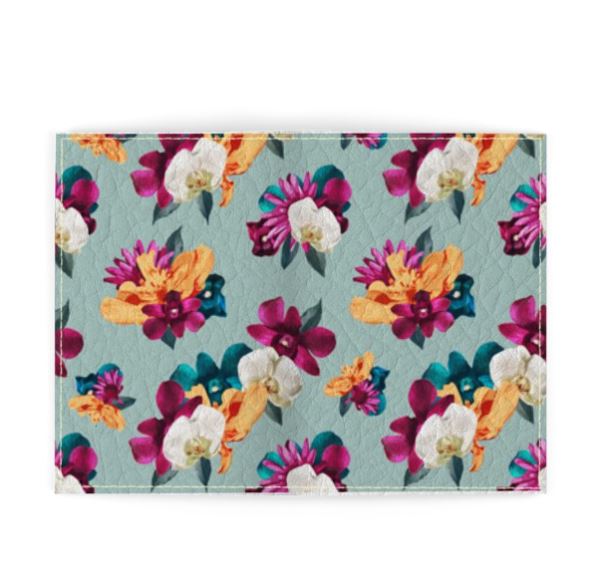 'Orquídea III' Passport Sleeve